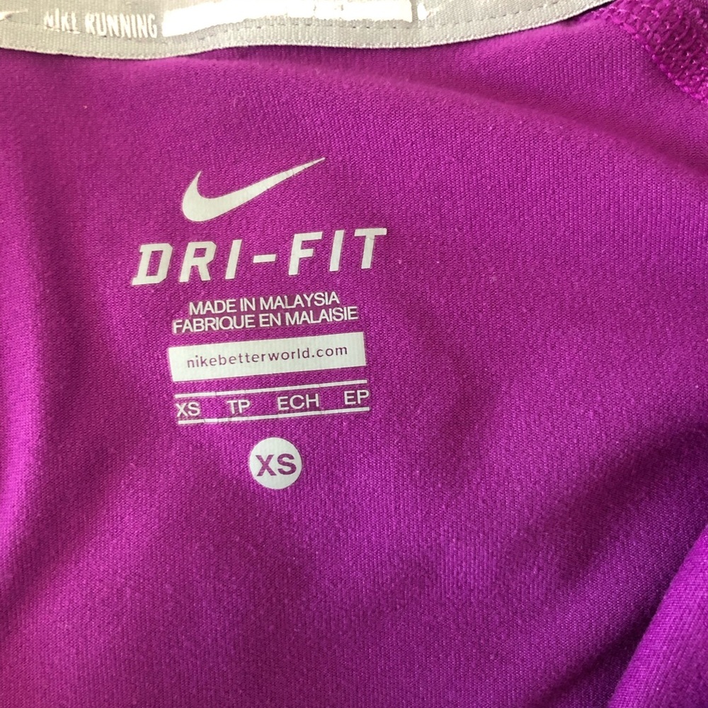 Ladies Nike top